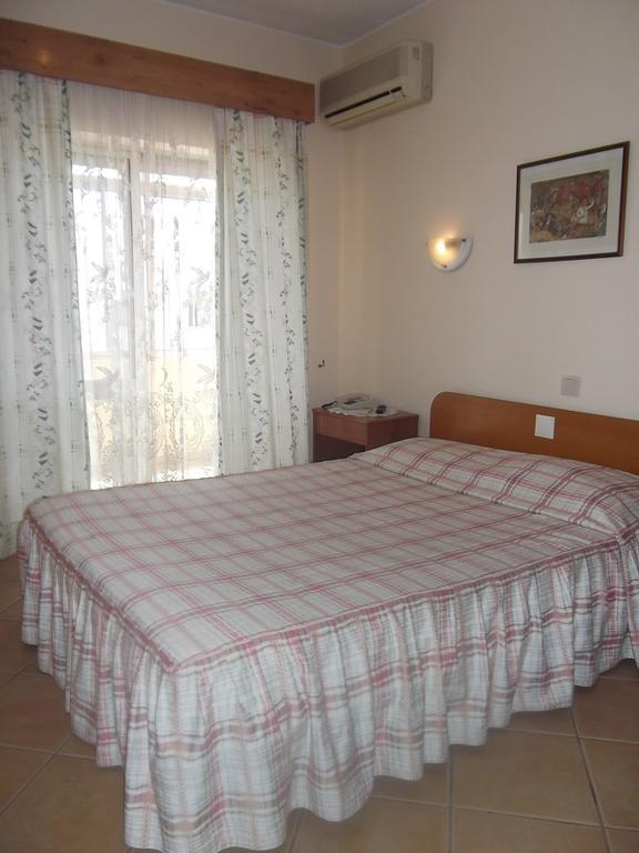 Bed and Breakfast Residencial Nosso Paraiso Картейра Номер фото